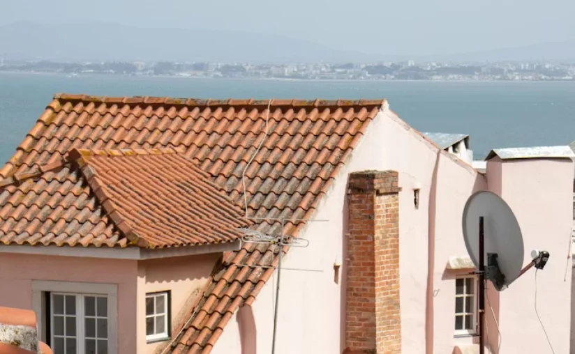 Modern Roofing Trends for 2025